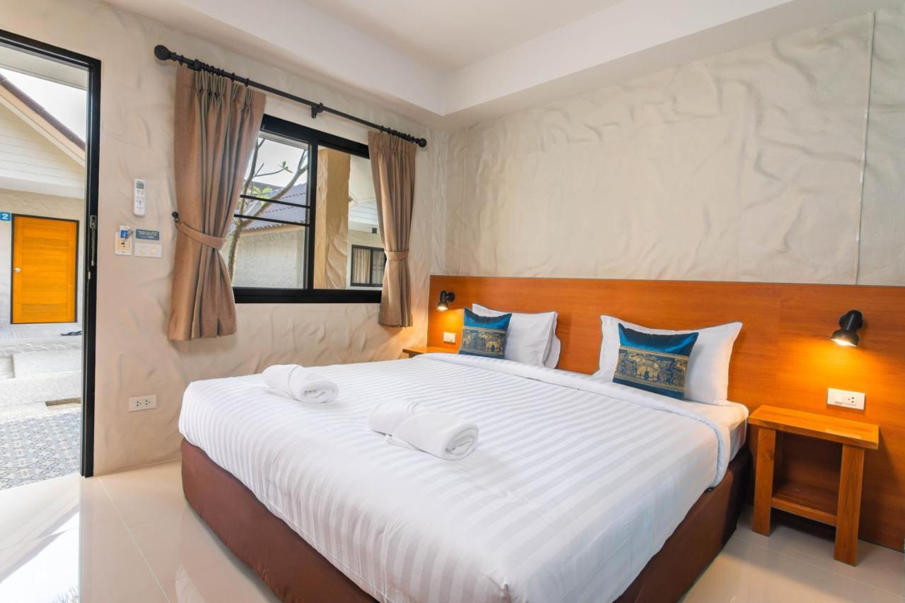 Lightplus Khao Lak Exterior photo