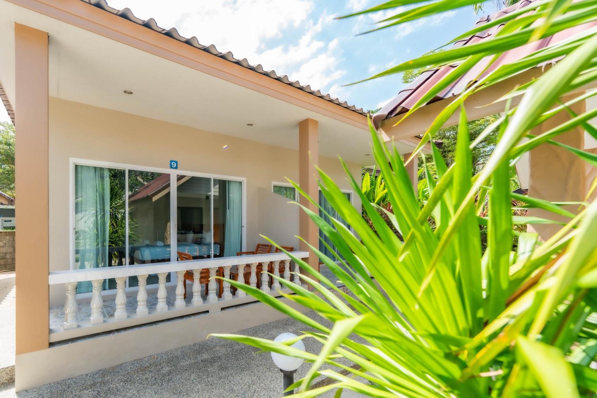 Lightplus Khao Lak Exterior photo