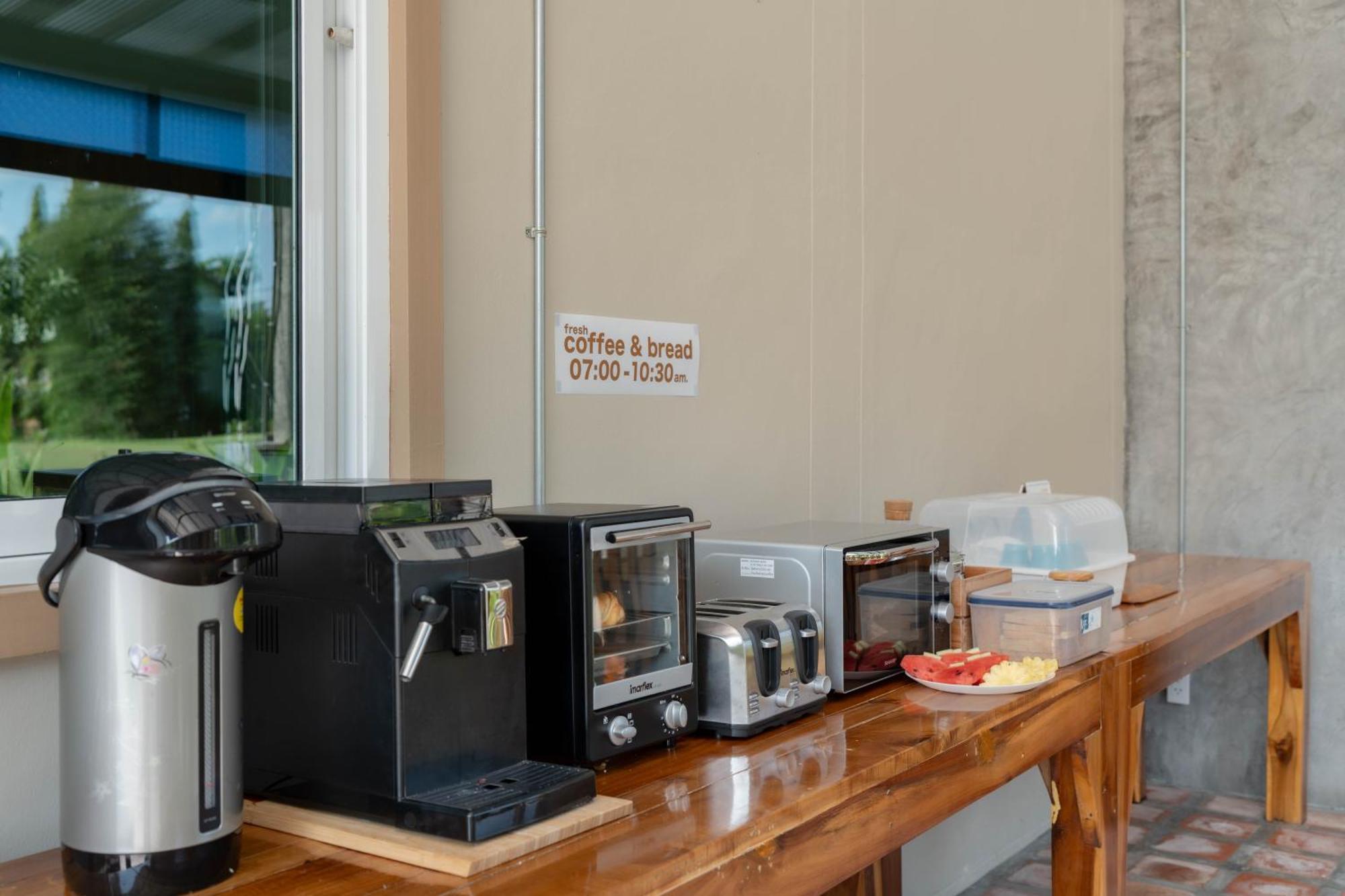 Lightplus Khao Lak Exterior photo